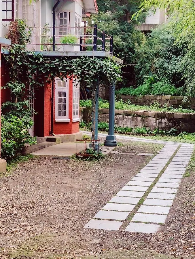 Home Away From Home , Perfect Family Set ! Shimla